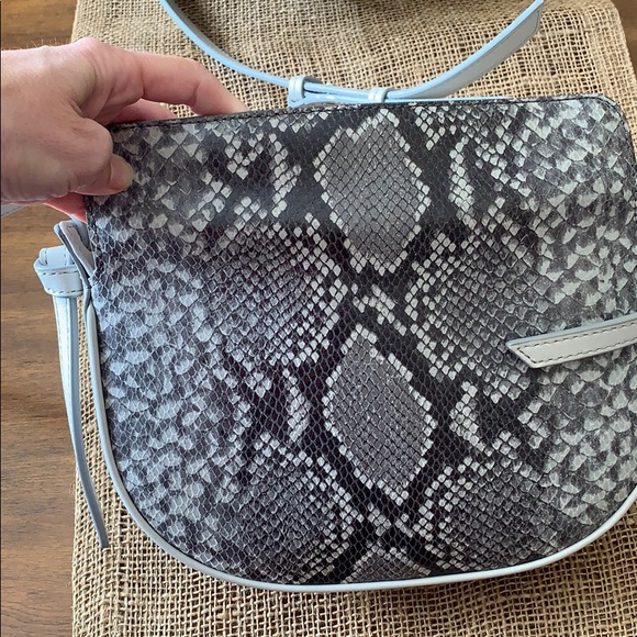 Crossbody snakeskin purse - Picture 3 of 5